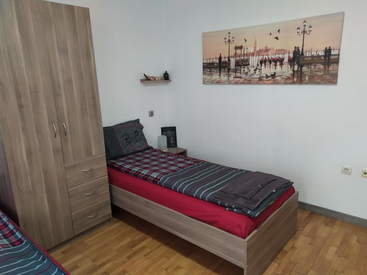 Apartament Bogoslovovi Warna Zewnętrze zdjęcie